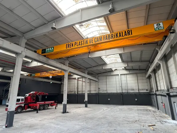 Eren Plastik ve Cam Fabrikaları - Çift Kirişli Gezer Köprülü Vinç projesi