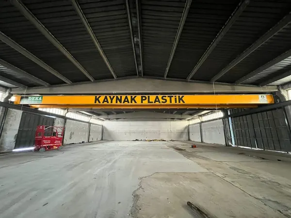 Kaynak Plastik - Çift Kirişli Gezer Köprülü Vinç projesi, görsel 2