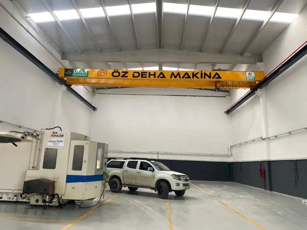 Özdeha Makina - Çift Kirişli Gezer Köprülü Vinç projesi